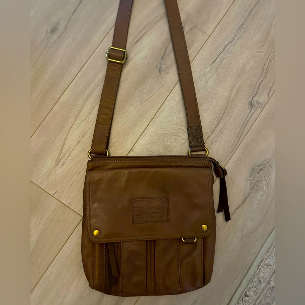 Fossil crossbody